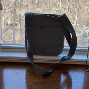 Thirty one crossbody